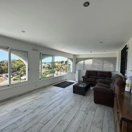 Luna Del Mar *