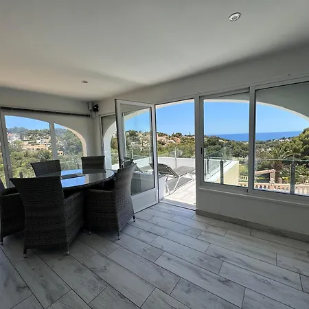 Luna Del Mar Villa *