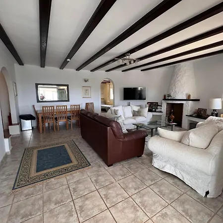 Luna Del Mar Villa *